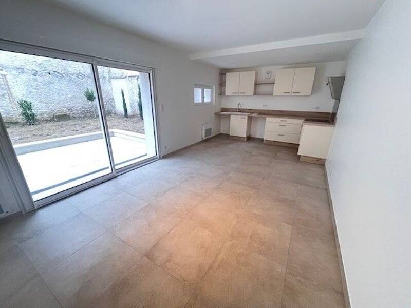 Maison à louer, 93m², MAUVES