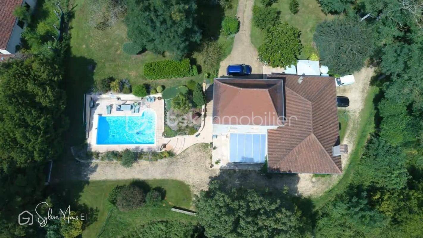 Maison à vendre, 313m², VILLEFRANCHE DU PERIGORD