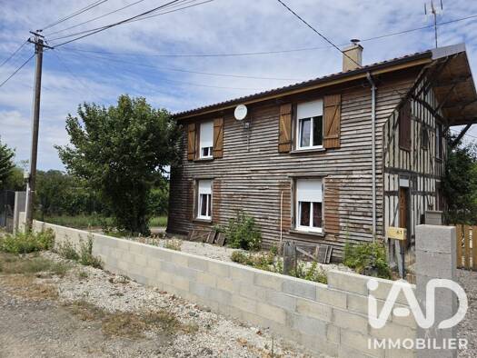 Maison à vendre 64 000 € 5 pièces 3 chambres 121 m² 702 m² de terrain Chavanges 10330