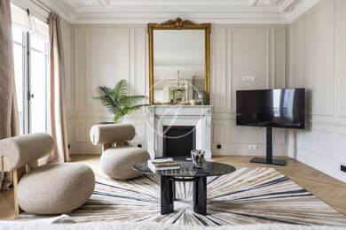 Appartement à louer 20 000 € 4 pièces 3 chambres 118,7 m² Étage 4/6 Saint Germain des Prés Paris 6ème 75006