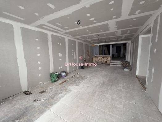 Local commercial à vendre 56 680 € 110 m² de surface de vente Dieppe 76200