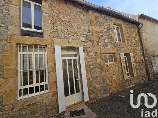 Immeuble à vendre 59 000 € 108 m² Bourbon-l'Archambault 03160