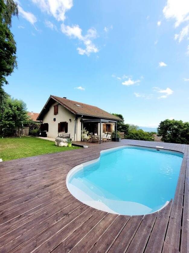 Maison à vendre 730 000 € 6 pièces 4 chambres 135 m² 878 m² de terrain Péron 01630
