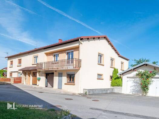 Maison à vendre 339 000 € 4 pièces 5 chambres 167 m² 580 m² de terrain Chaffois 25300
