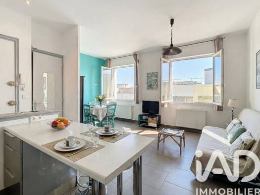 Appartement à vendre 199 000 € 2 pièces 1 chambre 41 m² Étage 4/4 Le Genette La Rochelle 17000