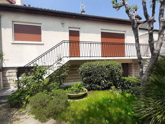 Maison à vendre 448 000 € 5 pièces 4 chambres 143 m² 399 m² de terrain Coeuilly-Village Parisien-Perroquets Champigny-sur-Marne 94500