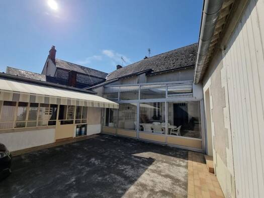 Maison à vendre 149 490 € 6 pièces 3 chambres 160,1 m² 701 m² de terrain Aschères-le-Marché 45170