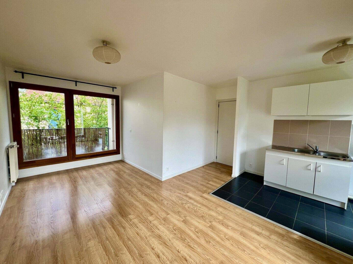 Maison à louer, 38m², MONTREUIL