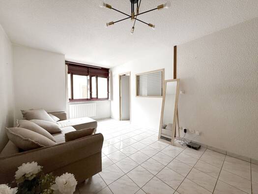 Appartement à vendre 180 000 € 2 pièces 1 chambre 53,11 m² 2ème étage Thonon-les-Bains 74200