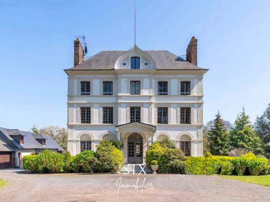 Maison à vendre 1 870 000 € 14 pièces 8 chambres 550 m² 40 000 m² de terrain Deauville 14800