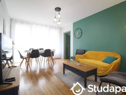 Colocation à louer 499 € 1 pièce 2 chambres 9 m² RDC Sainte Thérèse-Demi Lune Caen 14000