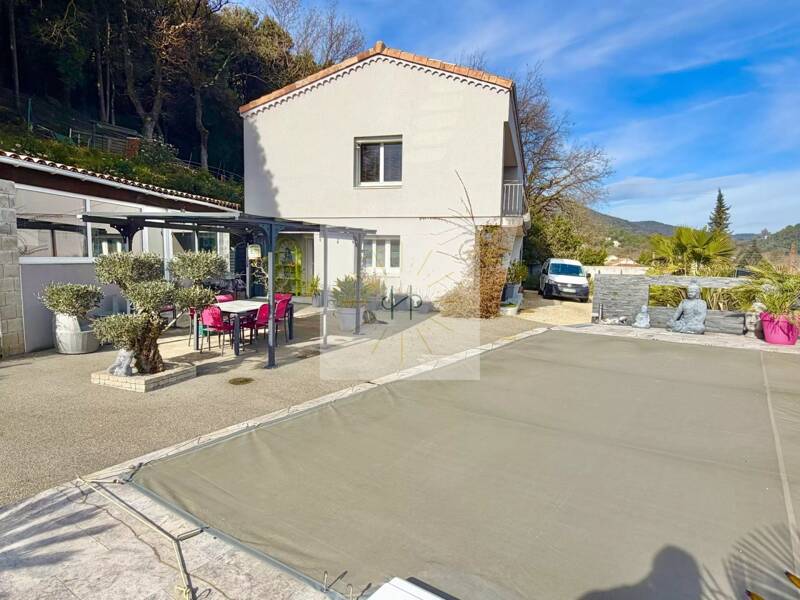 Maison à vendre, 130m², ROCHEMAURE