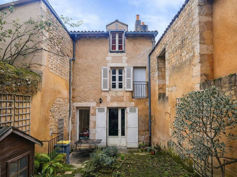 Maison à vendre, 200m², POITIERS