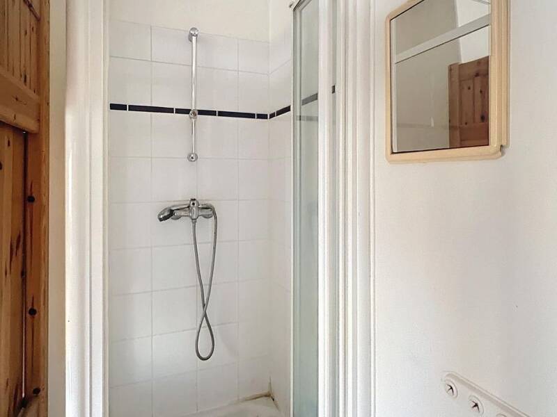 Maison à louer, 11m², PARIS 17E