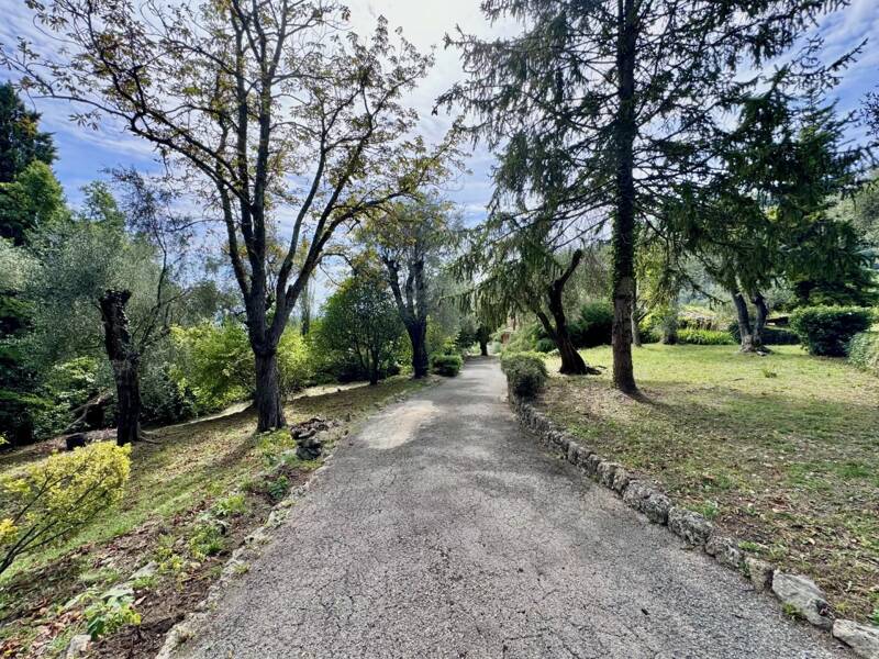Maison à louer, 290m², GRASSE