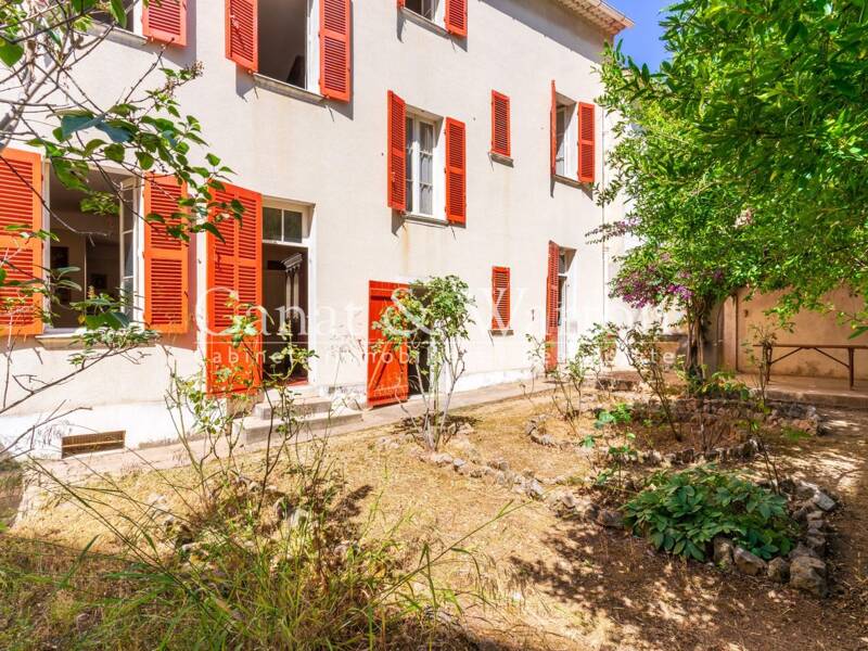 Maison à vendre, 240m², TOULON