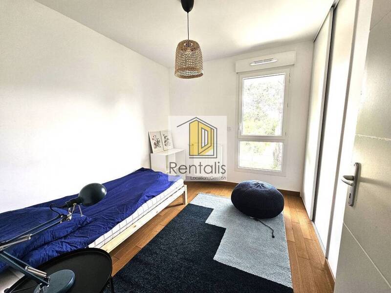 Maison à louer, 89m², SAINT GENIS POUILLY