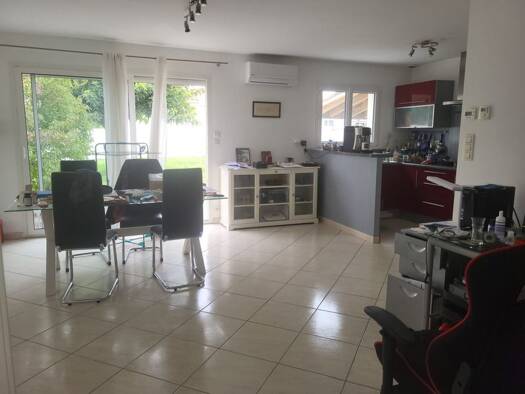 Maison à vendre 239 000 € 3 pièces 2 chambres 84 m² 463 m² de terrain La Laigne 17170