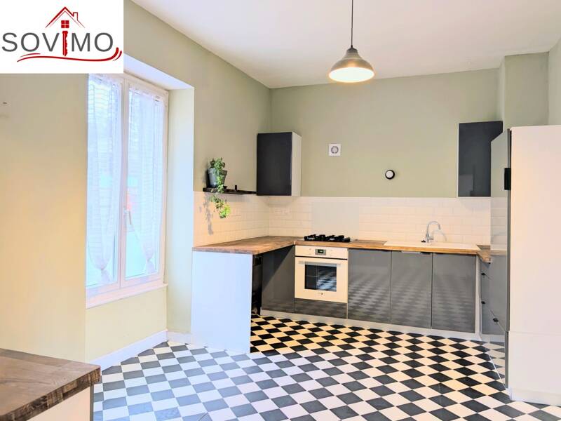 Maison à louer, 108m², CONFOLENS