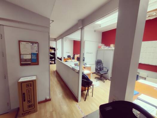 Loft à vendre 1 336 800 € 6 pièces 219 m² RDC/6 La Fourche-Guy Môquet Paris 17ème arrondissement 75017