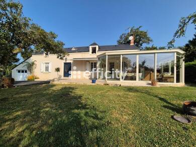 Maison à vendre 280 000 € 9 pièces 5 chambres 175 m² 4 334 m² de terrain Chassignolles 36400