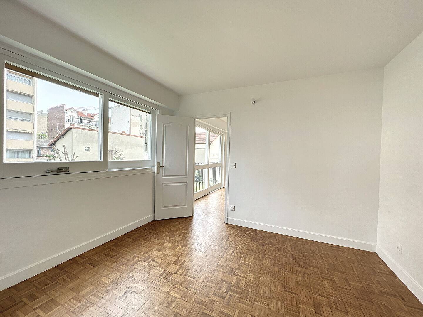 Maison à louer, 38m², COURBEVOIE
