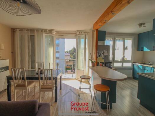 Appartement à vendre 180 000 € 4 pièces 3 chambres 84 m² Étage 5/5 Villefranche-sur-Saône 69400