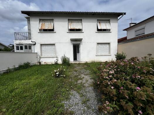 Appartement à louer 638 € 3 pièces 2 chambres 64 m² RDC Nord Saint-Gaudens 31800