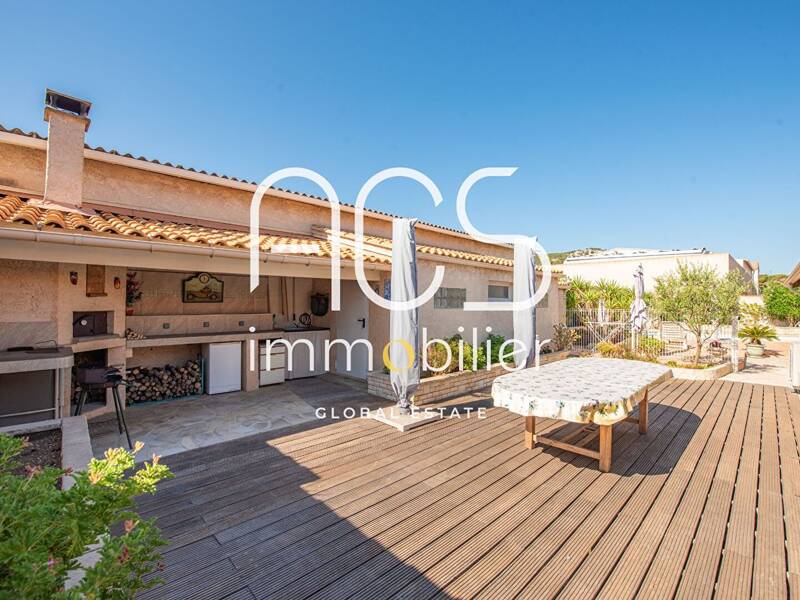 Maison à vendre, 115m², CHATEAUNEUF LES MARTIGUES