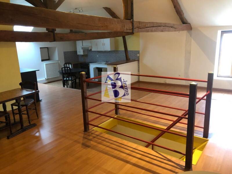 Maison à louer, 74m², RUELLE SUR TOUVRE