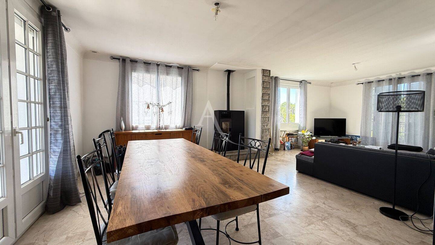 Maison à vendre, 177m², LA ROCHE SUR YON
