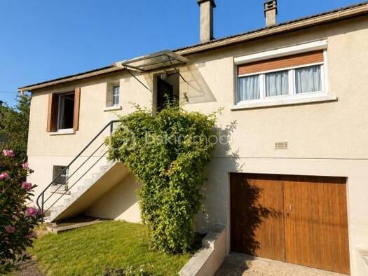 Maison de plain-pied à vendre 199 000 € 4 pièces 2 chambres 61,76 m² 558 m² de terrain Est Gisors 27140