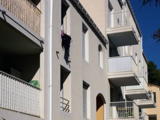 Appartement à louer 590 € 1 pièce 32,6 m² RDC Hôpitaux-Facultés Montpellier 34090