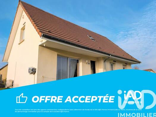 Maison à vendre 218 000 € 6 pièces 3 chambres 125 m² 800 m² de terrain Saint-Jean-sur-Moivre 51240