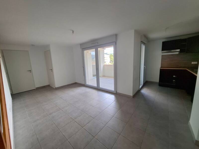 Maison à louer, 65m², MARSEILLE 11E