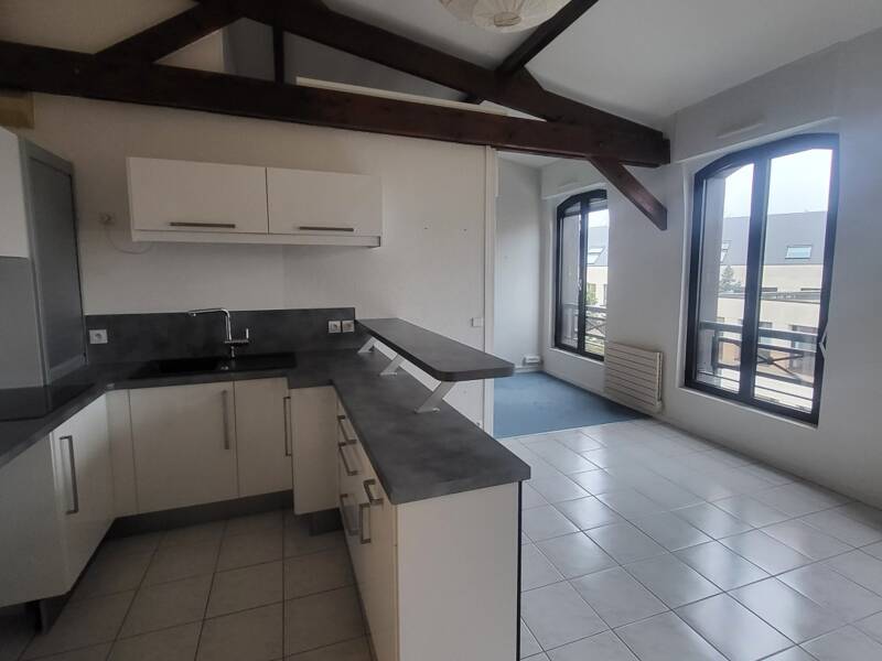 Maison à louer, 32m², SAINT MAUR DES FOSSES