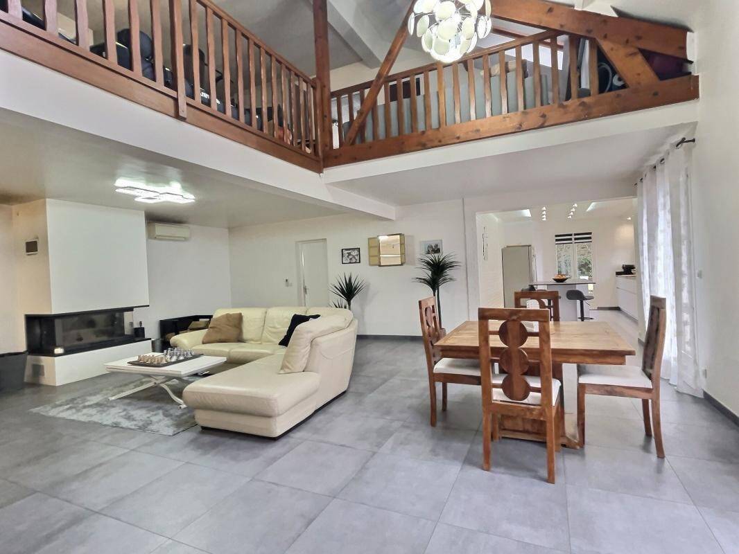 Maison à vendre, 192m², LA VILLE DU BOIS