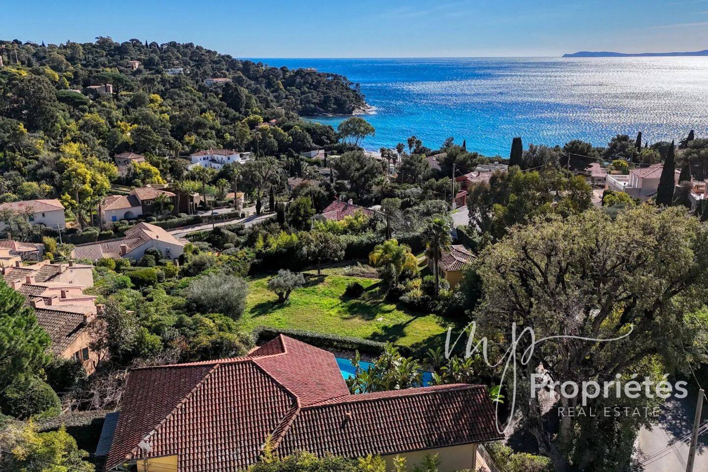 Maison à vendre, 300m², RAYOL CANADEL SUR MER