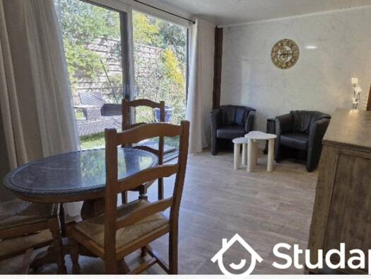 Appartement à louer 950 € 2 pièces 35 m² RDC Saint Martin-Le Miracle Mougins 06250