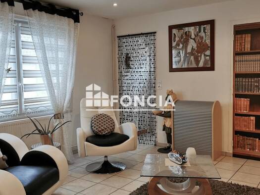 Maison à vendre 79 400 € 4 pièces 3 chambres 92 m² 128 m² de terrain La Planchette Flers 61100
