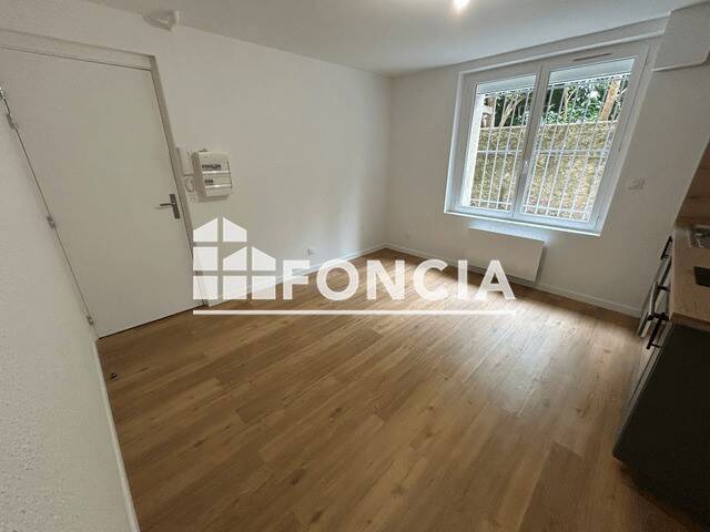 Maison à louer, 30m², VALENCE