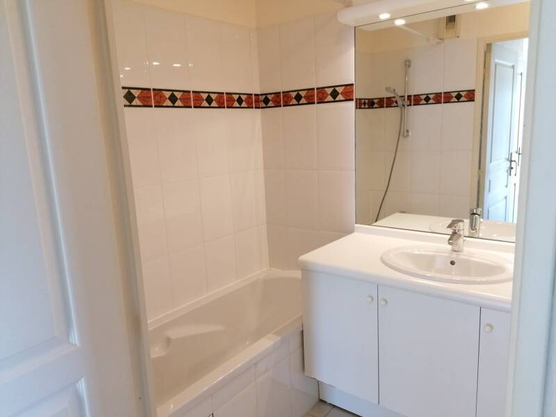 Maison à louer, 56m², SAINT GENIS POUILLY