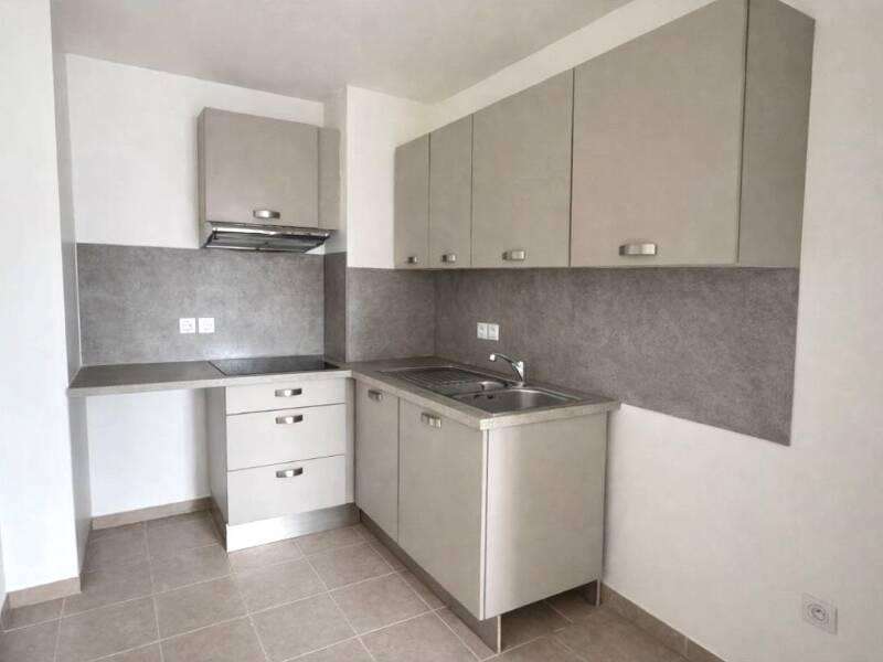 Maison à louer, 32m², OZOIR LA FERRIERE