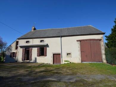Ferme à vendre 75 000 € 3 pièces 2 chambres 58 m² 4 390 m² de terrain Mesples 03370