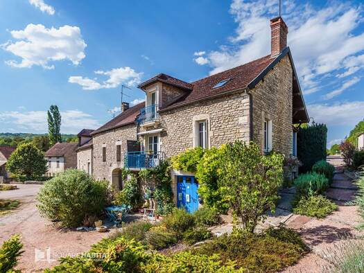 Maison à vendre 185 000 € 5 pièces 3 chambres 107,94 m² 85 m² de terrain Lusigny-sur-Ouche 21360