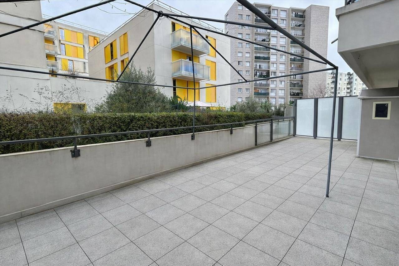 Maison à louer, 73m², NANTERRE