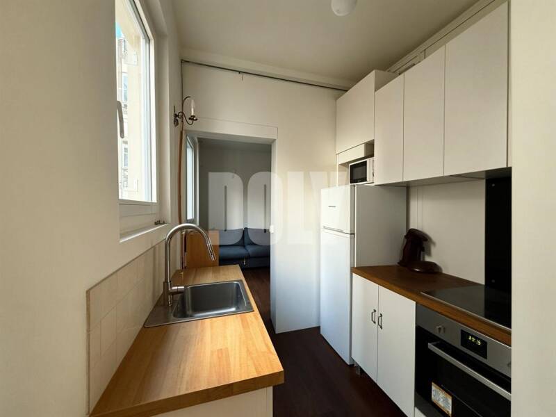 Maison à louer, 33m², PARIS 18E