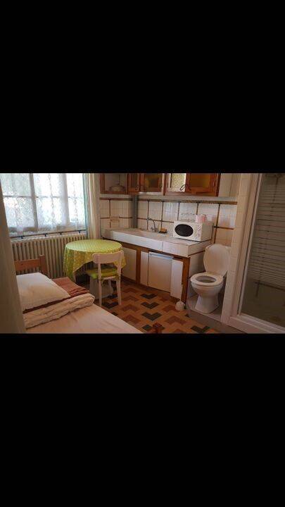 Maison à louer, 11m², NANTERRE