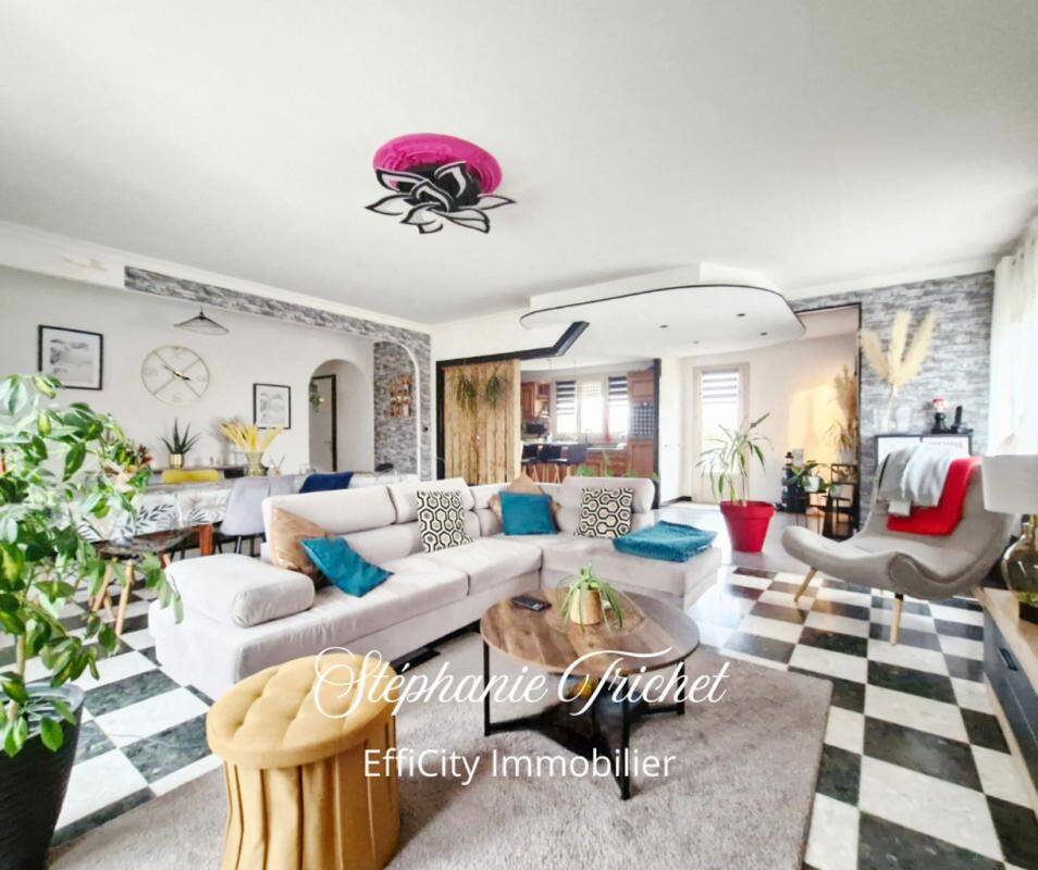 Maison à vendre, 120m², LE GIROUARD