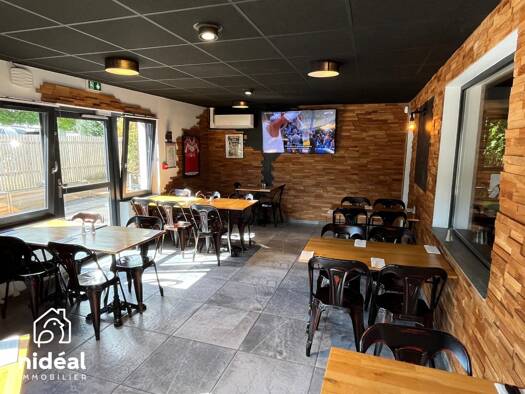 Restaurant à vendre Fonds de commerce 249 000 € 200 m² d'espace de restauration Bavay 59570